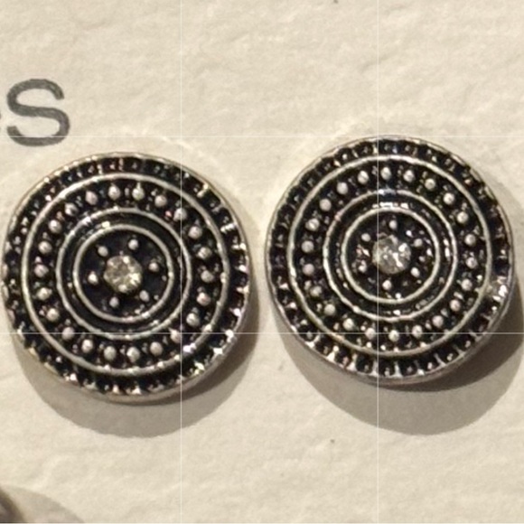 Silver and Black Round Stud Earrings - Picture 1 of 2